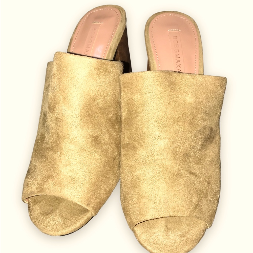BCBG clog style nude suede open toe sandal heel with dark brown wood like heel